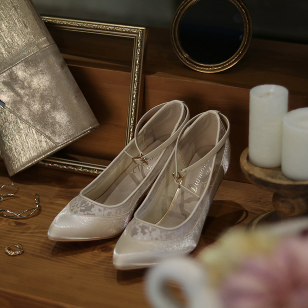 大きいサイズのオシャレで可愛いパーティー用パンプス特集♥