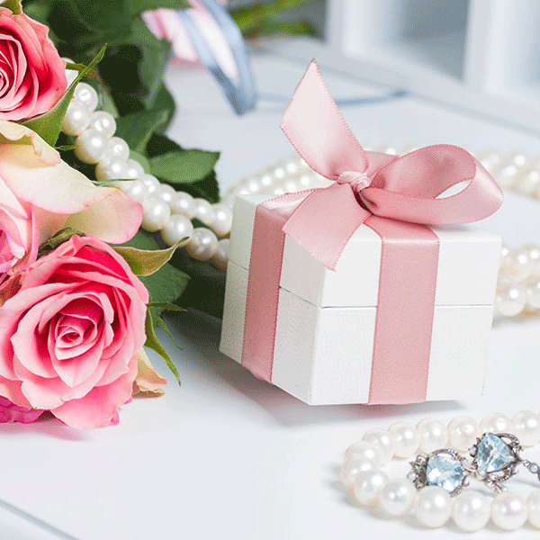 【愛知県刈谷市】成人祝いに喜ばれる・心のこもった贈り物特集