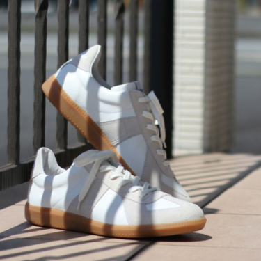 【2026年トレンド】ジャーマントレーナー注目ブランド３選｜大人女性に似合う本命スニーカー